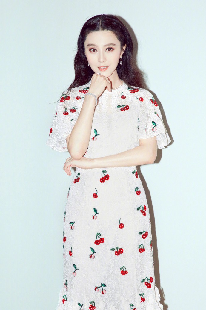 88ac30b1ly1fky4z8x3zoj22dc3k0u14