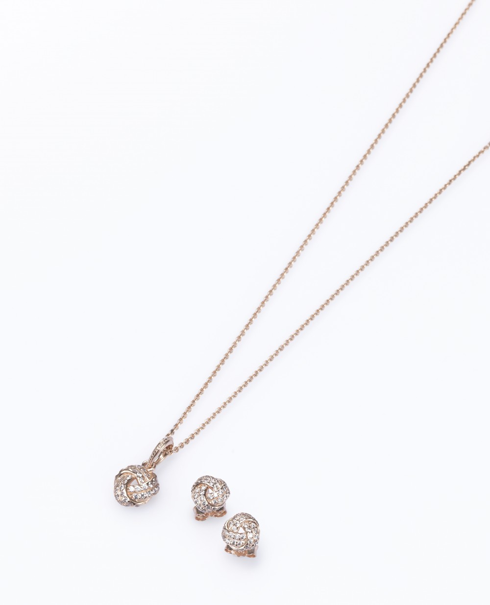 PANDORA Rose 項鏈配愛的扭結吊墜及耳環組合 $1,999