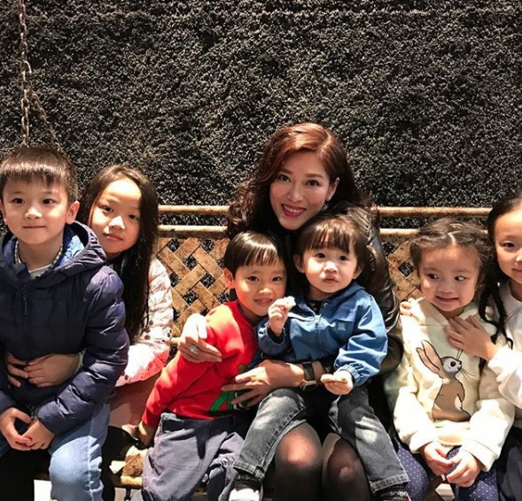 Screen Shot 2017-12-22 at 1.00.07 PM