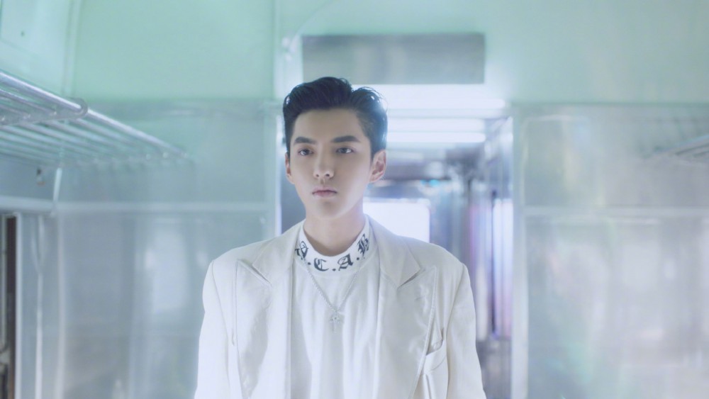 d60fbcc9gy1fmssu8mvugj21hc0u0e3n