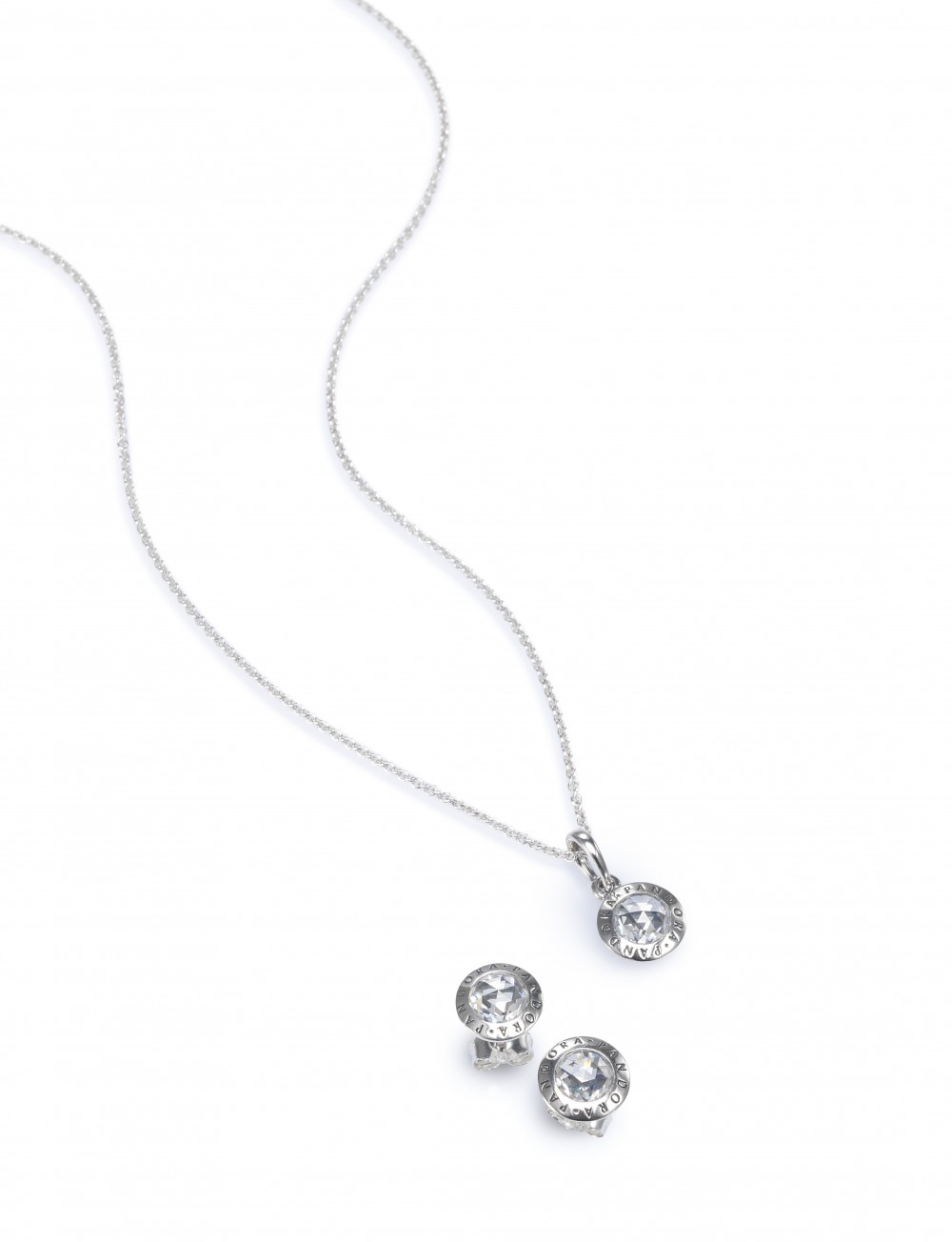 經典閃亮 PANDORA 925銀鋯石項鏈連吊墜及耳環 $999