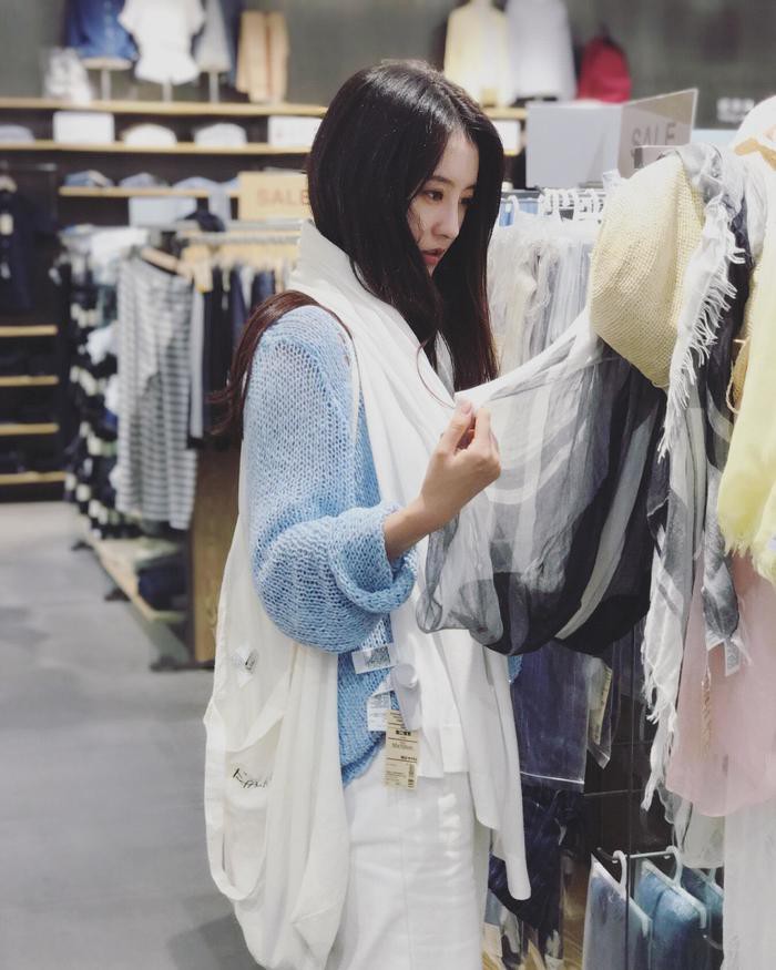 4311520-c8613bac373318f4