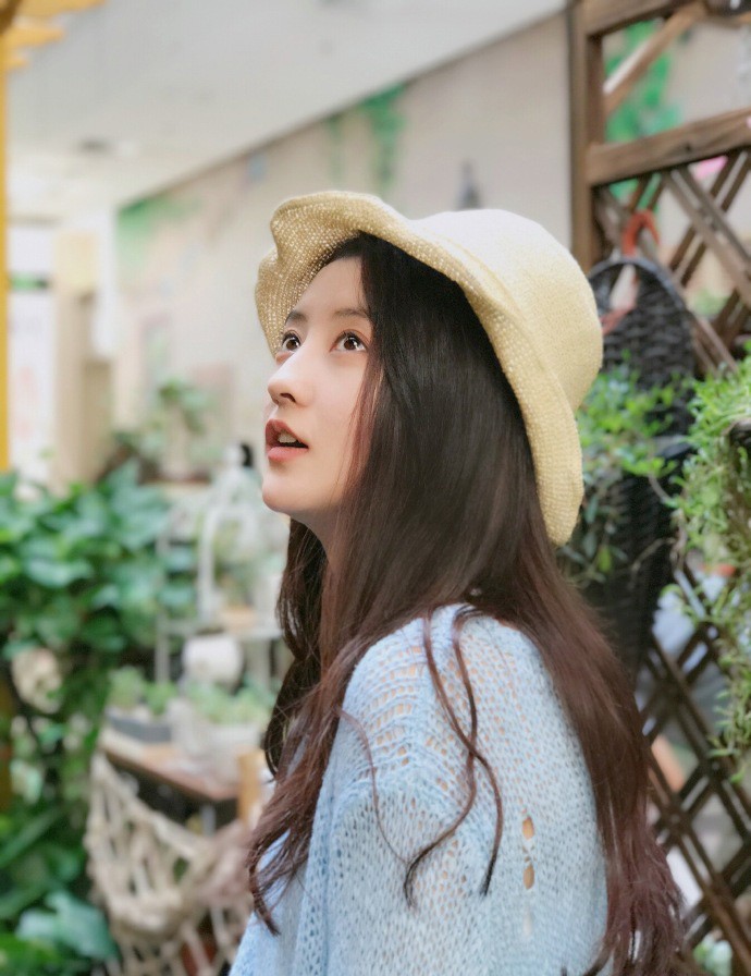 8a6323c9ly1fl9pgp19upj211i1e0k8