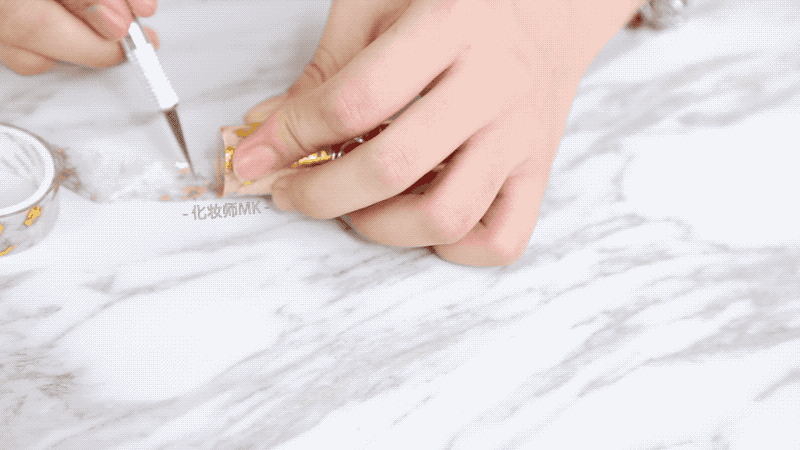 8ab5f8648e3b4a10a94cd18359232517