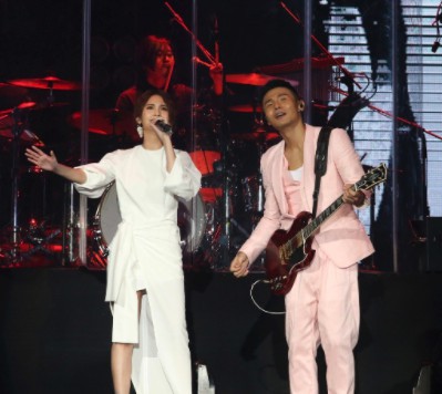 螢幕快照 2018-02-21 下午12.36.26