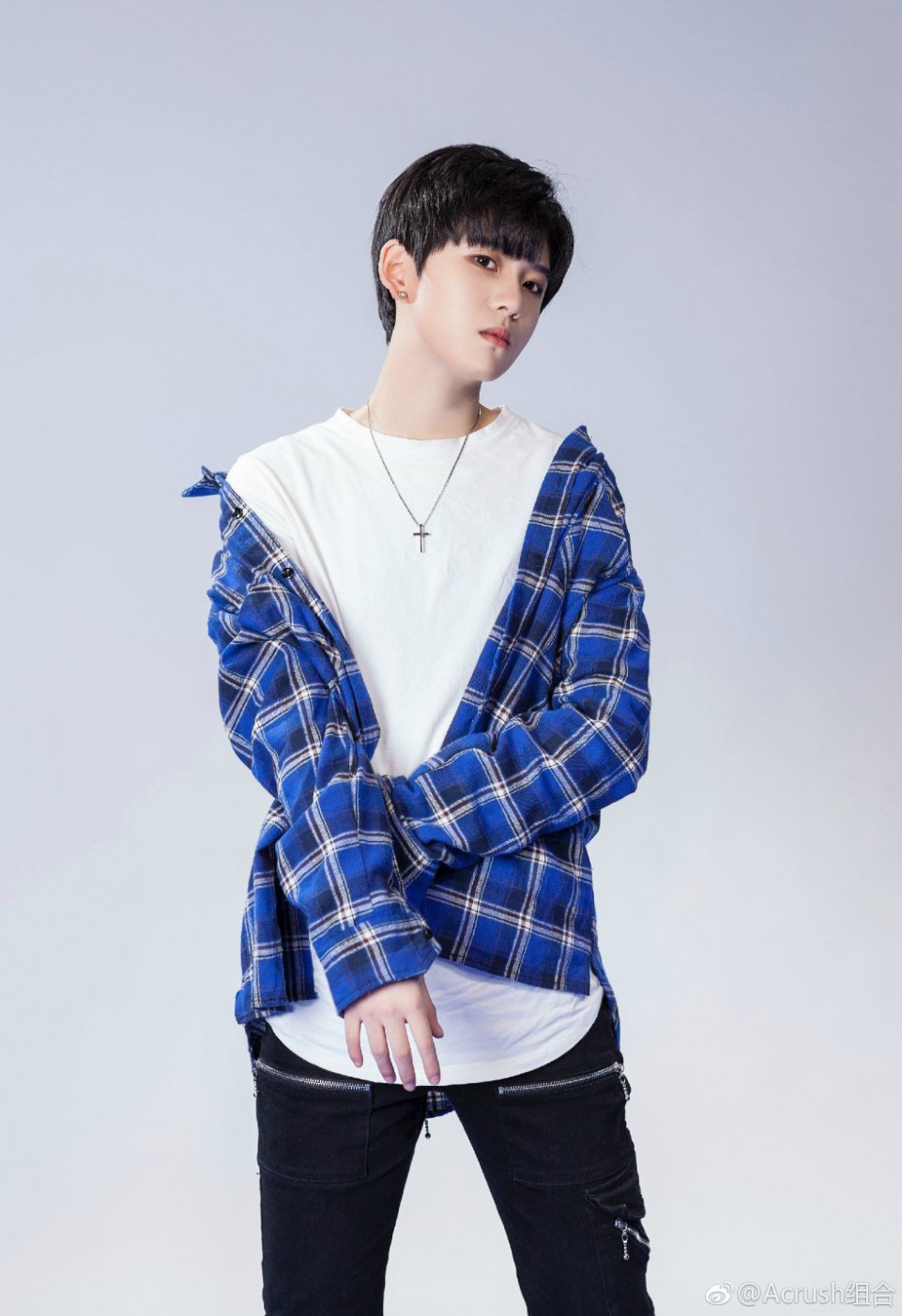 006IpzSegy1fdb04ssdpvj31kw2ef4es