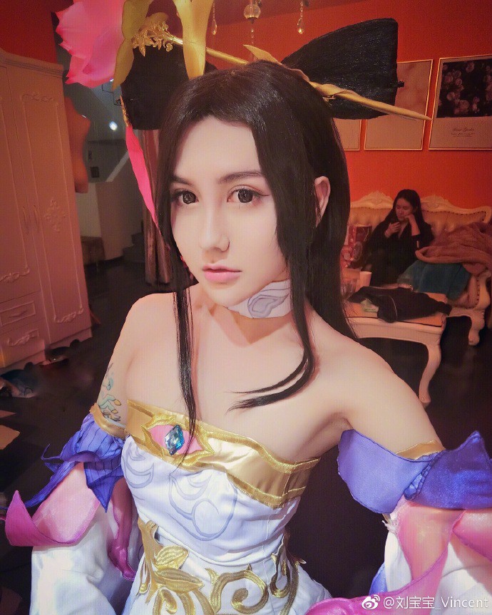 006rEKobgy1foa1b4t60uj316o1hc1er