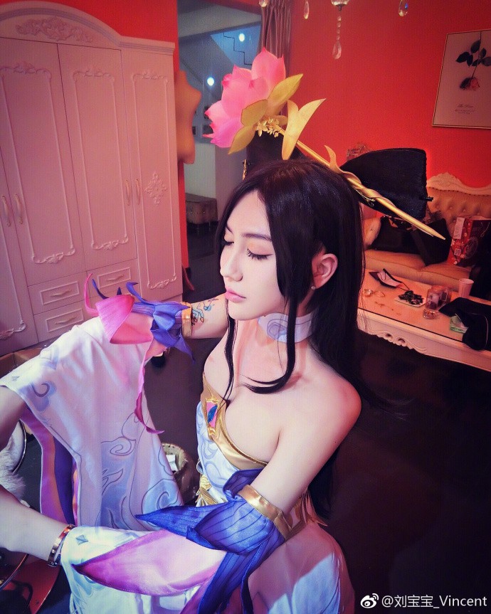 006rEKobgy1foa1c2lpd5j315o1g3npe