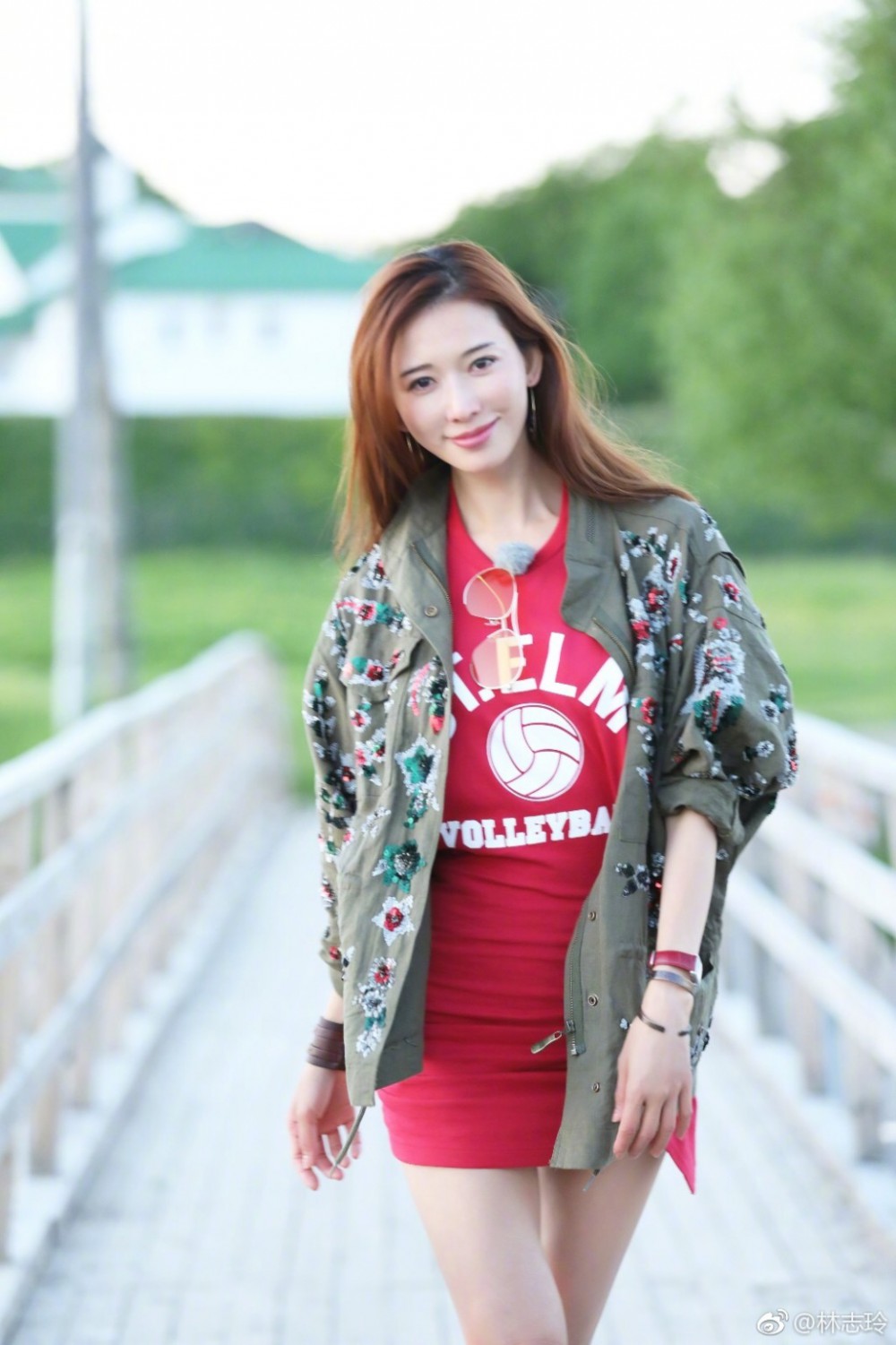 4e39d498gy1fhksk5abx4j20tm18g0z8