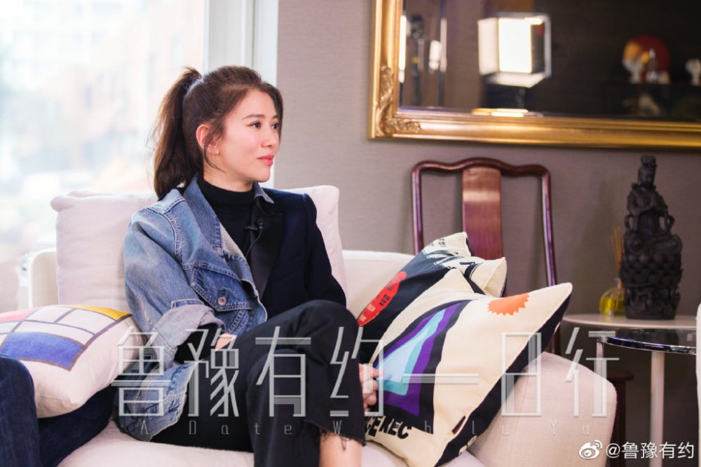 62fa5aa5gy1g2roj2lr7pj21900u07wj