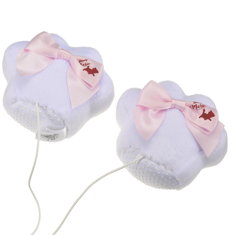 Q218CAT_SPEAKER_MARIE_1