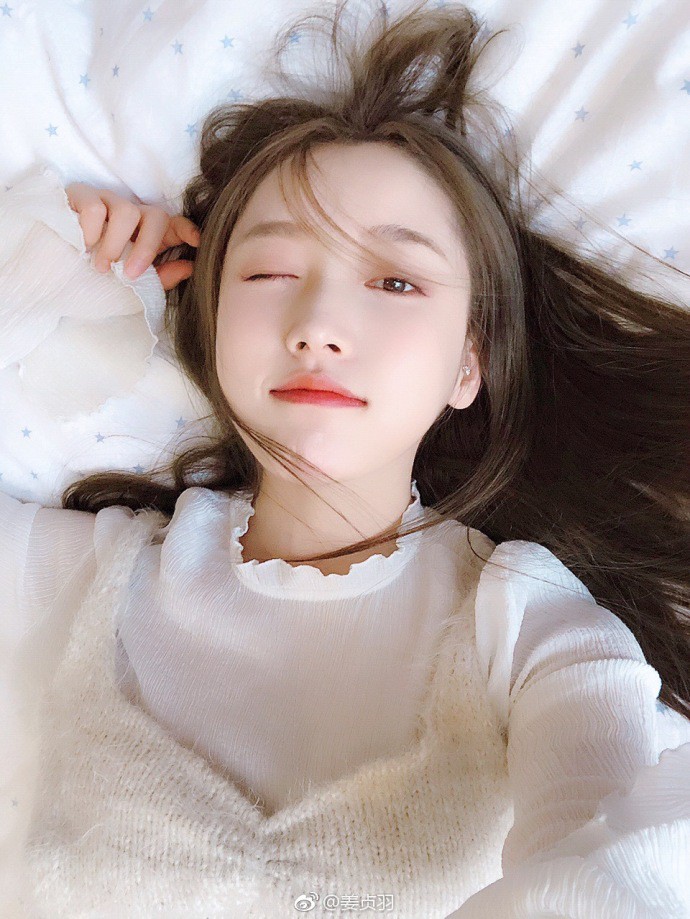 90e7920bly1fn6zdla7v4j20qo0zjajv