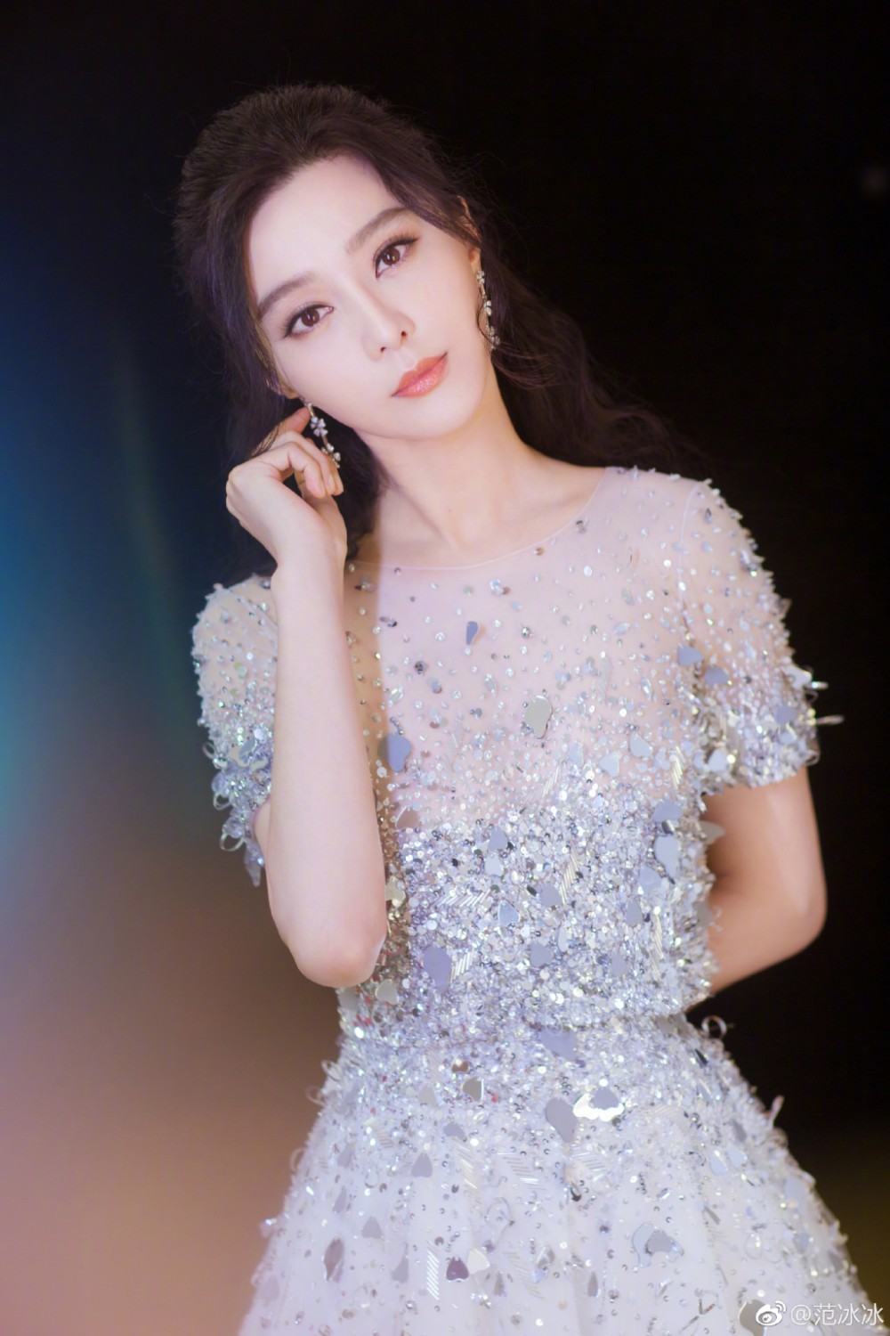 eb8fce65ly1fn0he5b2z8j22kw3vckjt