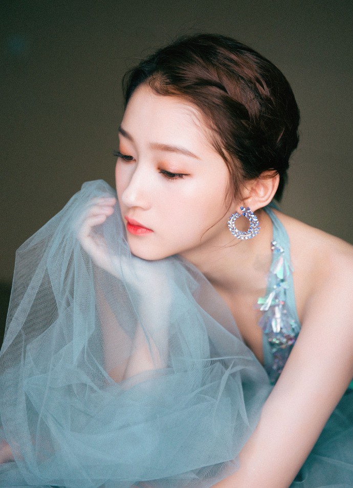 006EPQr0ly1fqll9awhfgj32oo3pvhdy