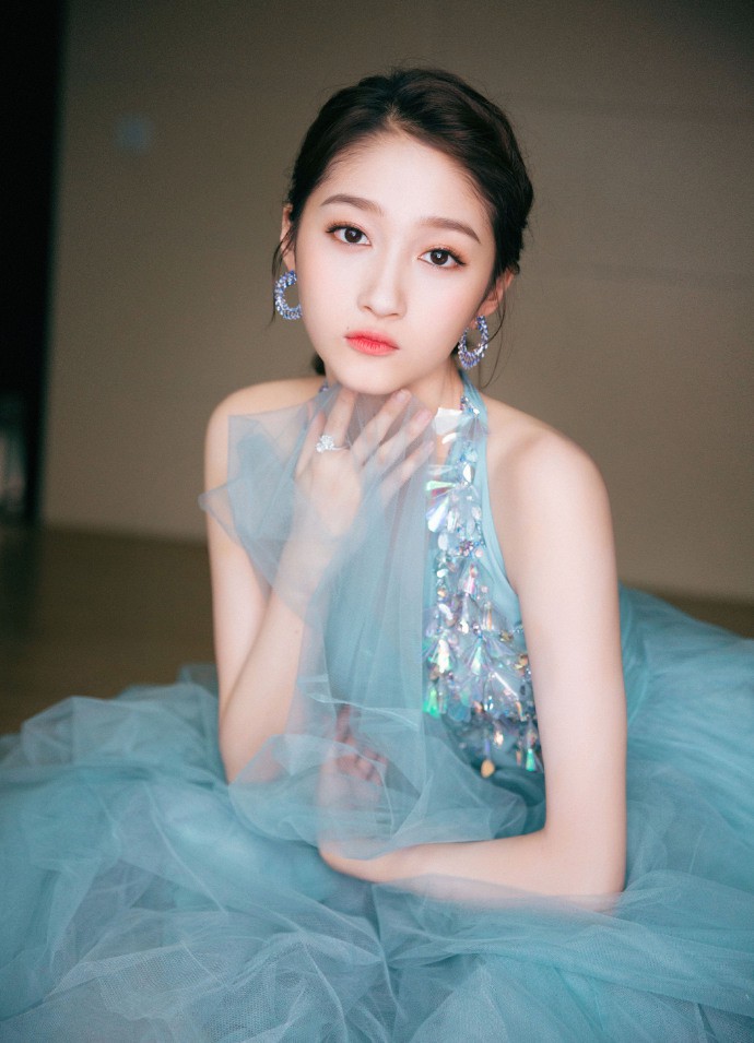 006EPQr0ly1fqll9gvdyyj32op3pvu0z