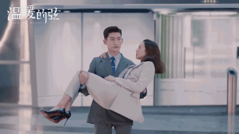 006iri1Ngy1fqyhicq2m8g30lc0c0hdy