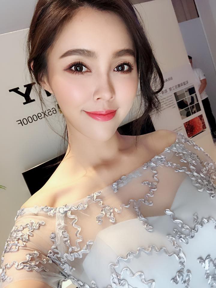 32235553_1355505914551265_5220031864906973184_n