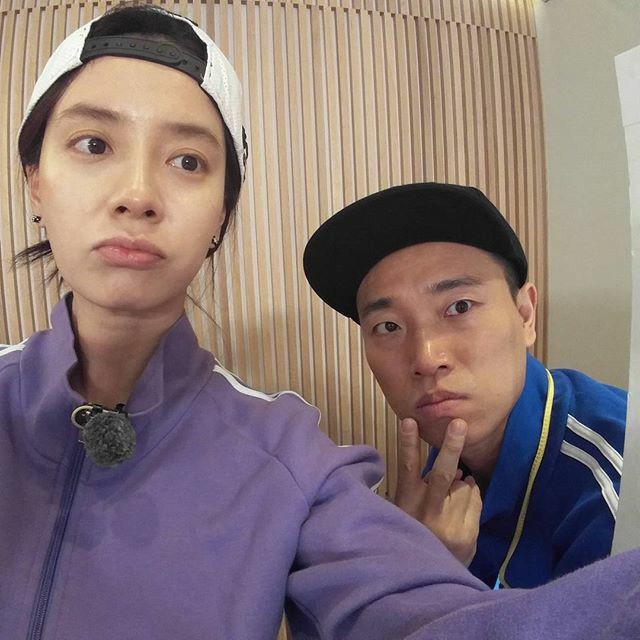 7deca102cc8c3ccfedc9f743e48c6b0f--monday-couple-tv