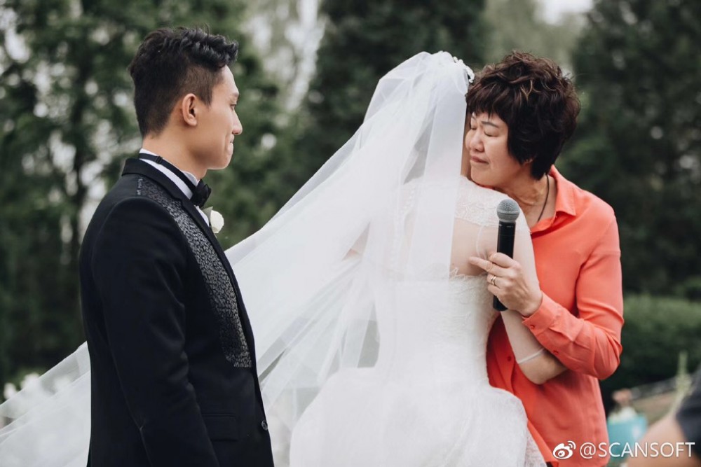 85cc8f0cgy1fqwd3zaqg2j21900u07ah