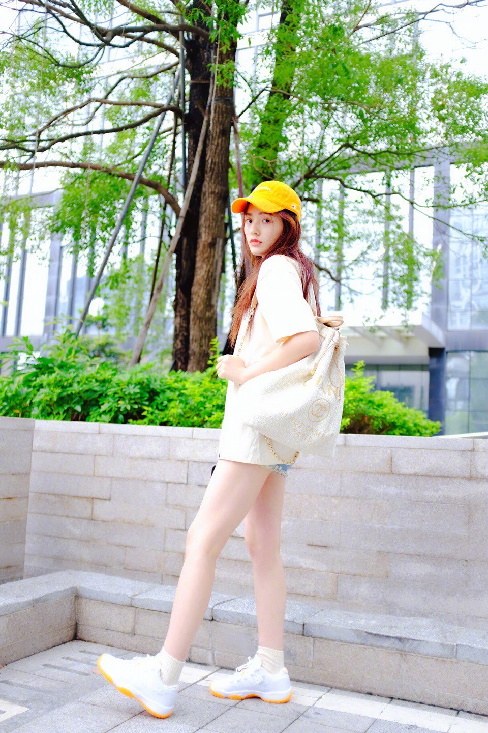9dc128d2gy1frdea2f7phj20qo1404bd