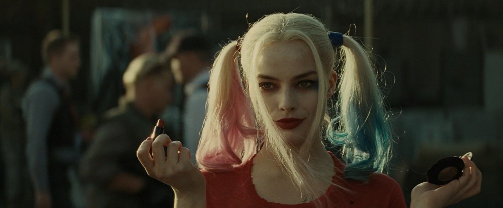 MV5BYmI3MDEzYmYtNWU0ZC00YjBmLWJkYTYtMjc5MmRlM2I3MjExL2ltYWdlL2ltYWdlXkEyXkFqcGdeQXVyMzk3OTgwODQ@._V1_SX1777_CR0,0,1777,738_AL_