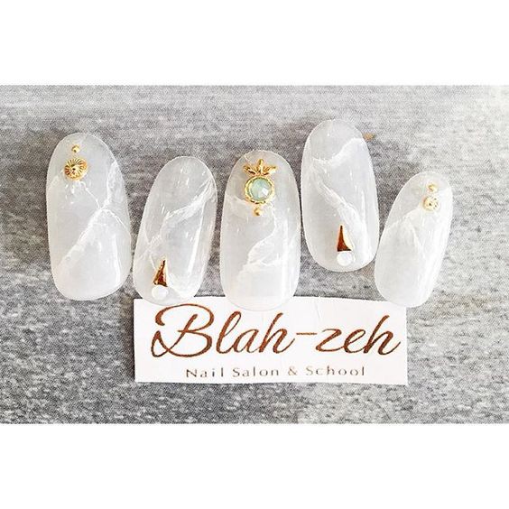 07b6836822cbb324615175ecd51bf2dc