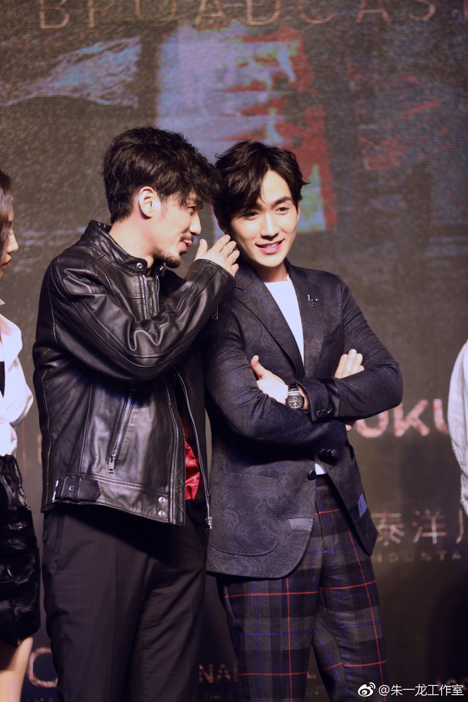 a16e4a8fgy1fs7o49x2abj20qo140tj0