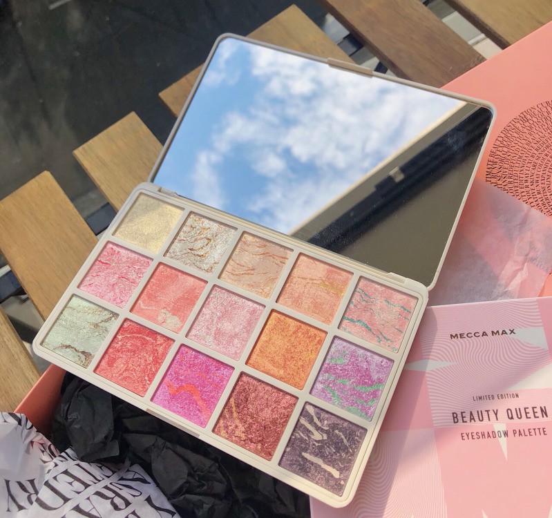 006tHVaOgy1ft74amil8gj30m70ku43z