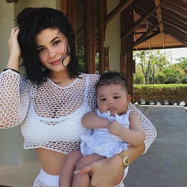 32203312_762385757293758_4926530971177582592_n