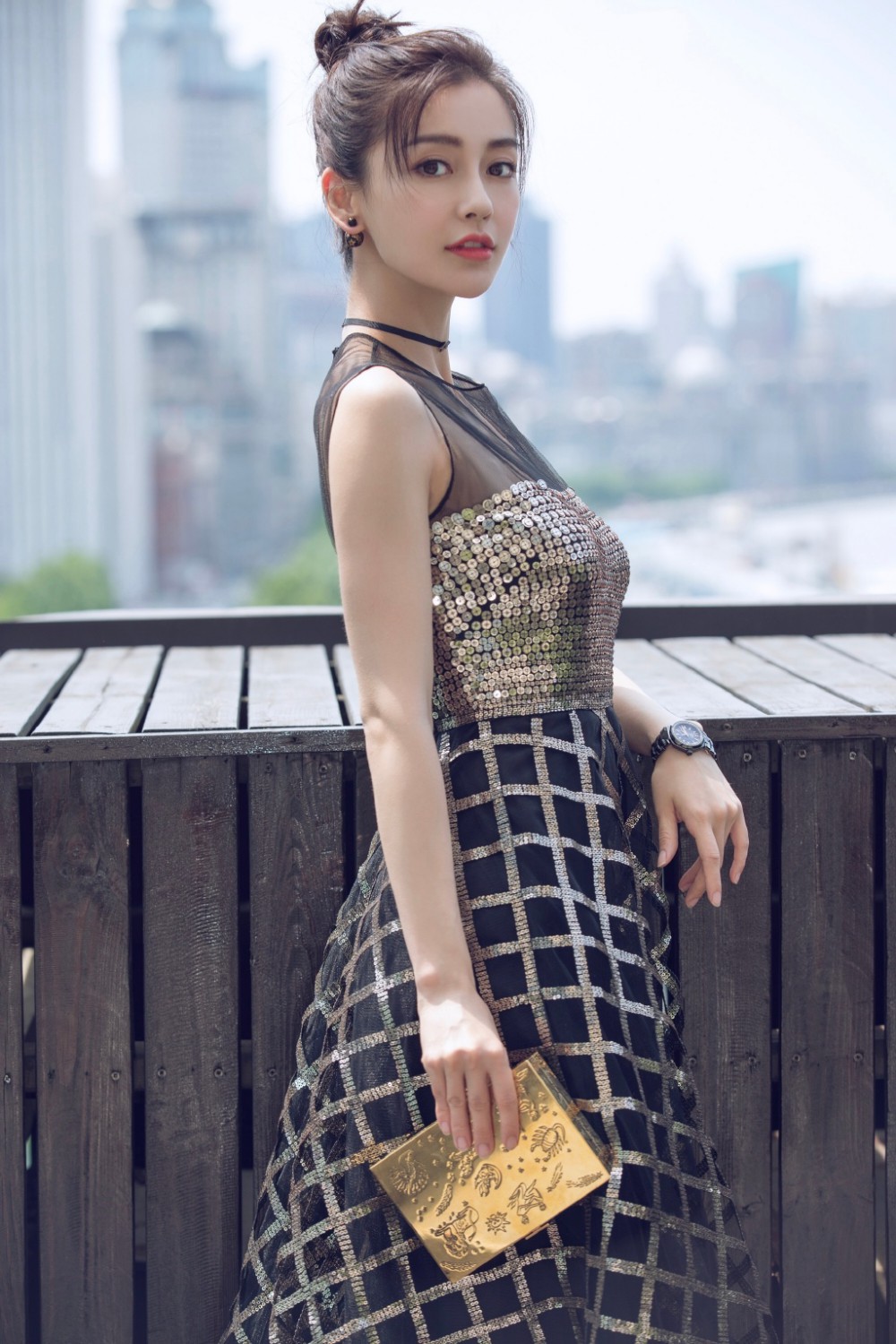 9c8a3b69gy1fsc07s4mqkj21jk2bcnpd