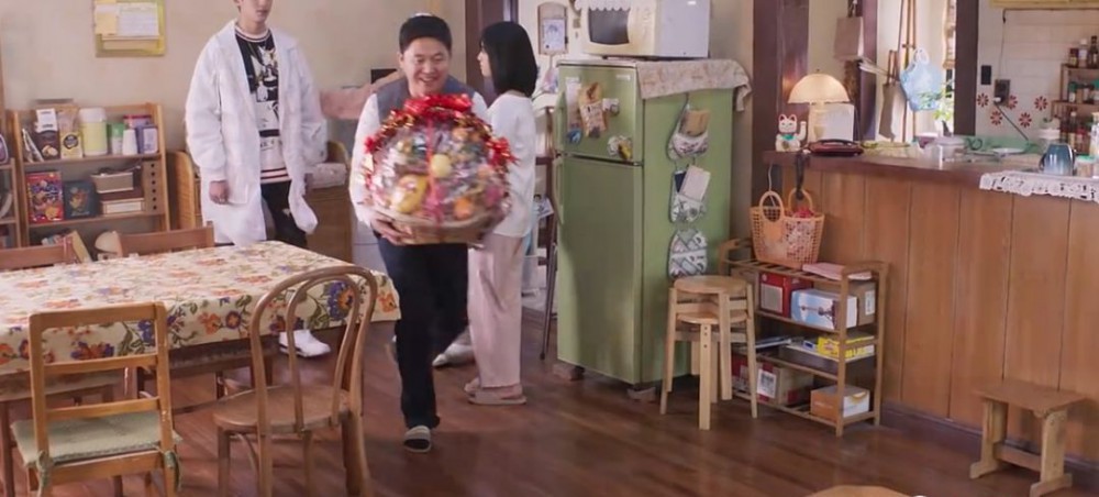 e5b81439ffc04482b35921414aa9c46f