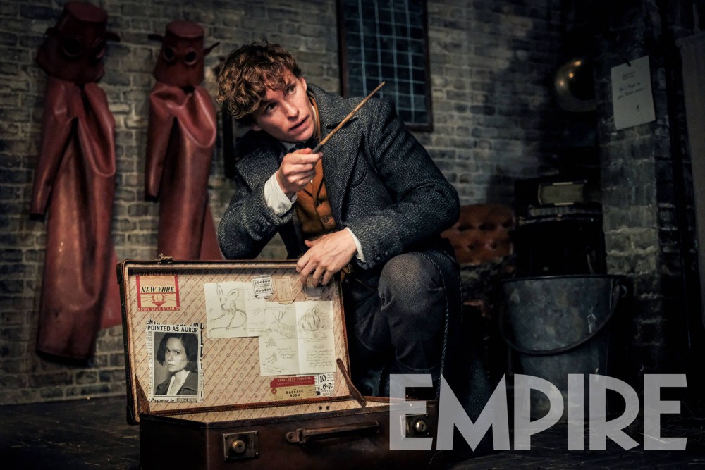 fantastic-beasts-cog-excl (1)