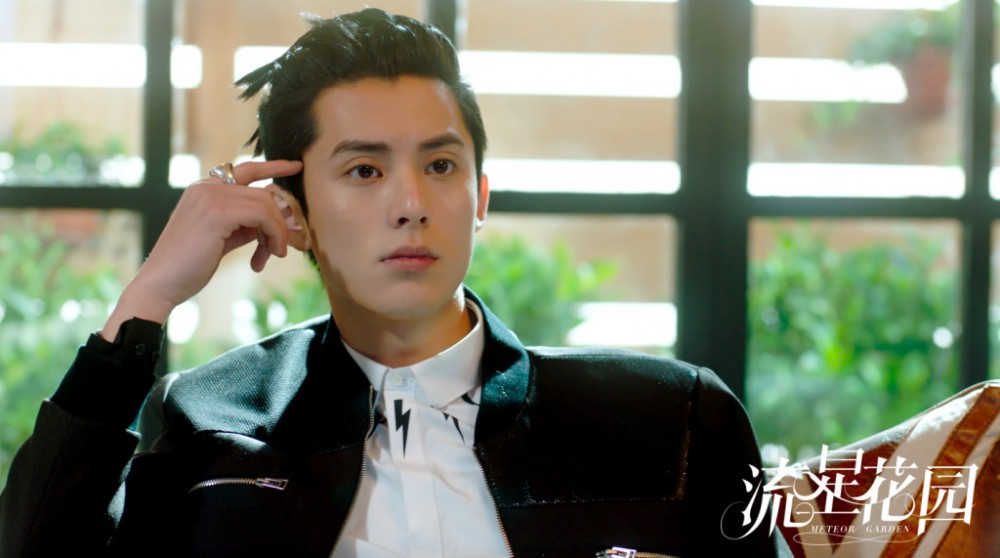 006KIJxCgy1ftg5tbrr7qj313h0m1b29