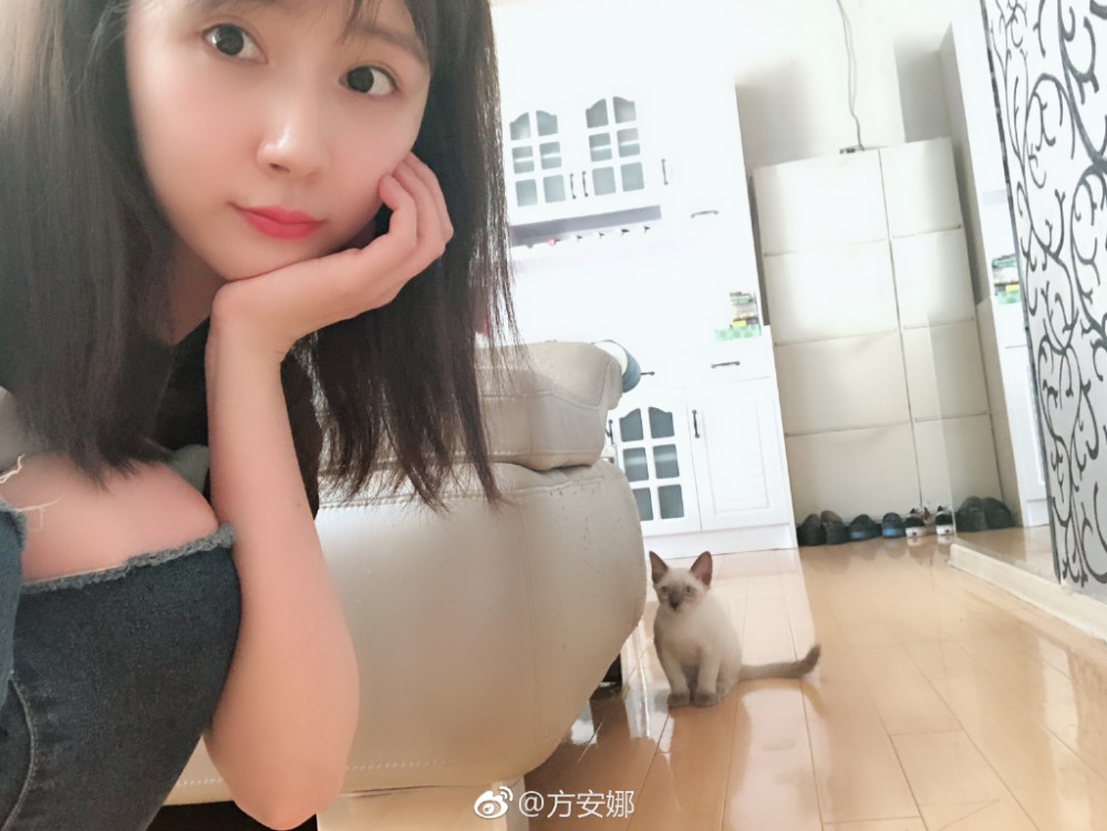 49e07fadly1ftp7bhlhomj22ds1sgqv8