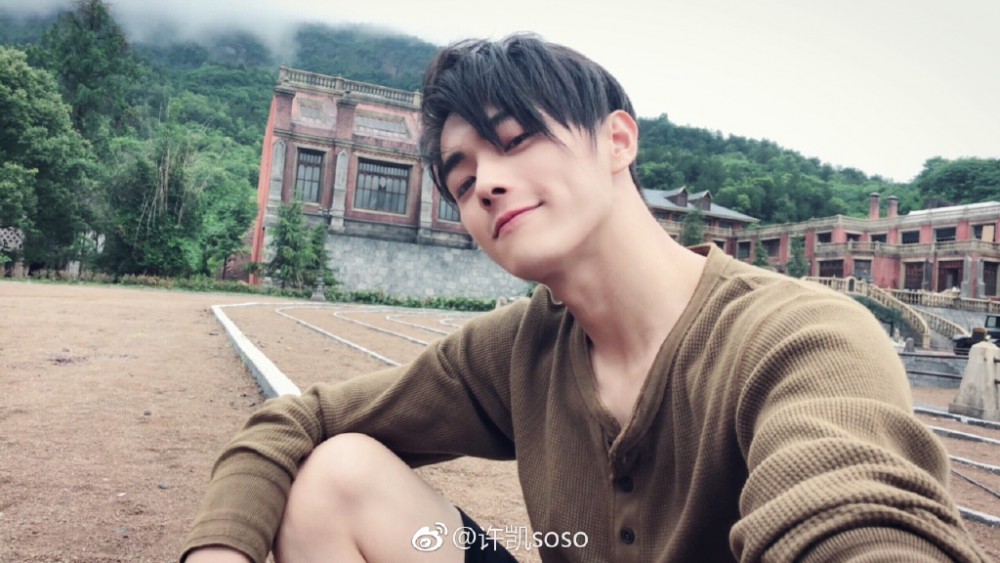 aec223b9gy1fshtnnlqhoj21z413ztqk