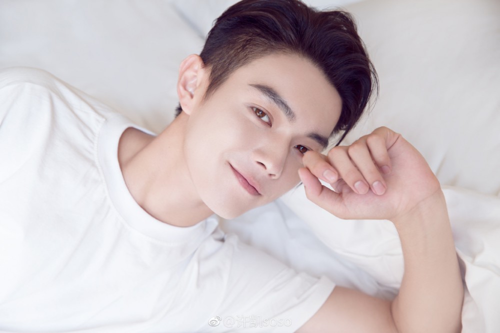 aec223b9gy1funh28h7y5j23vc2kwu0y