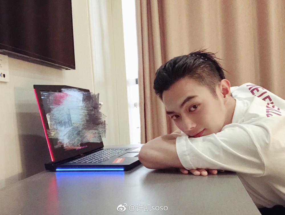 aec223b9ly1ftnevloc9oj218r0xphdt