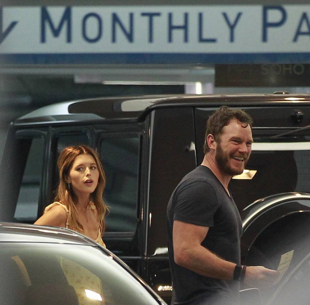 rs_1024x1008-180730131624-1024-chris-pratt-katherine-schwarzenegger-kiss-pda