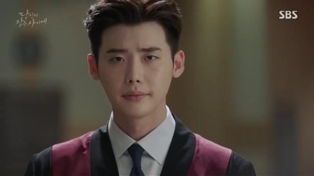 while-you-were-sleeping-ljs-robe