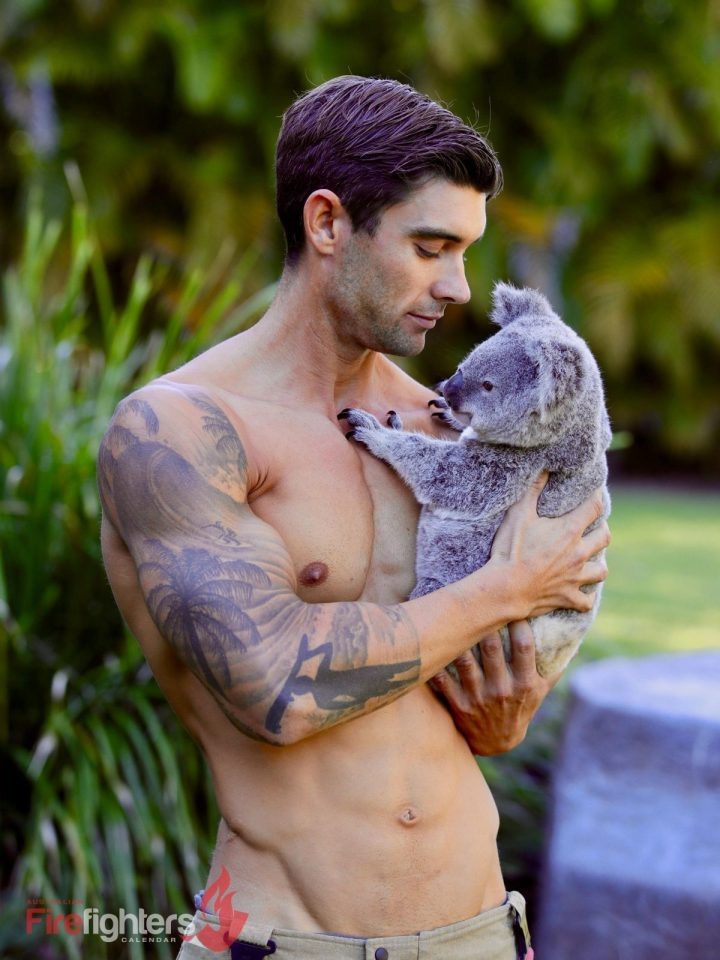 2019-Hot-Firefighters-www.australianfirefighterscalendar.com2020-720x960