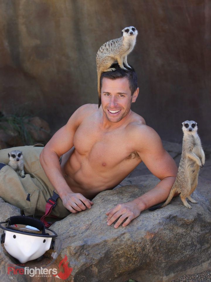 2019-Hot-Firefighters-www.australianfirefighterscalendar.com2021-720x960