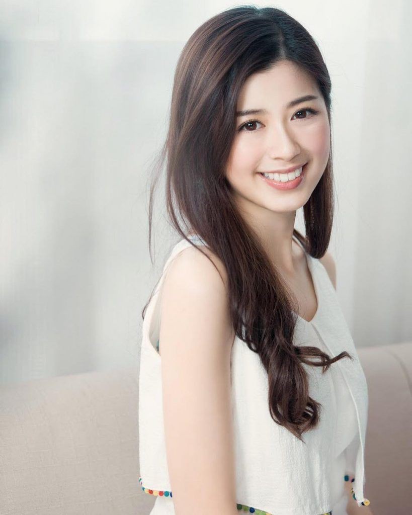 32969543_979605858868930_5296982663645626368_n_10867095175b85226be1d52-819x1024