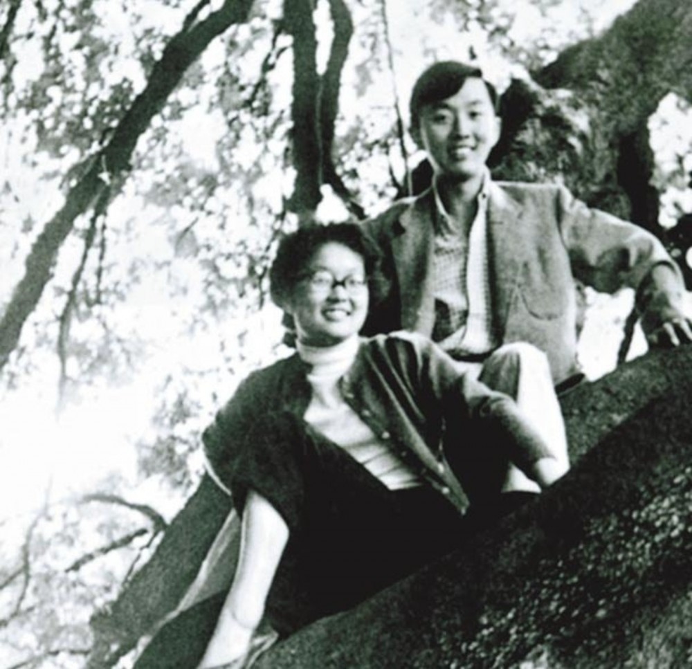 kgHiGruomDXHVvIOigqFusLA9m_A6r_i07JtmNOybZg