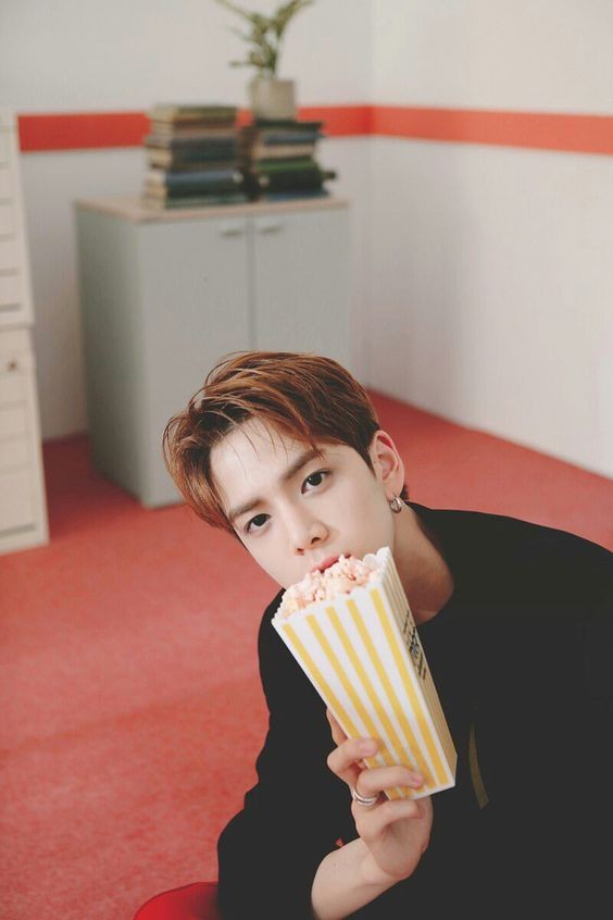 2728af89d5f2e27d7654908c9a5caa79