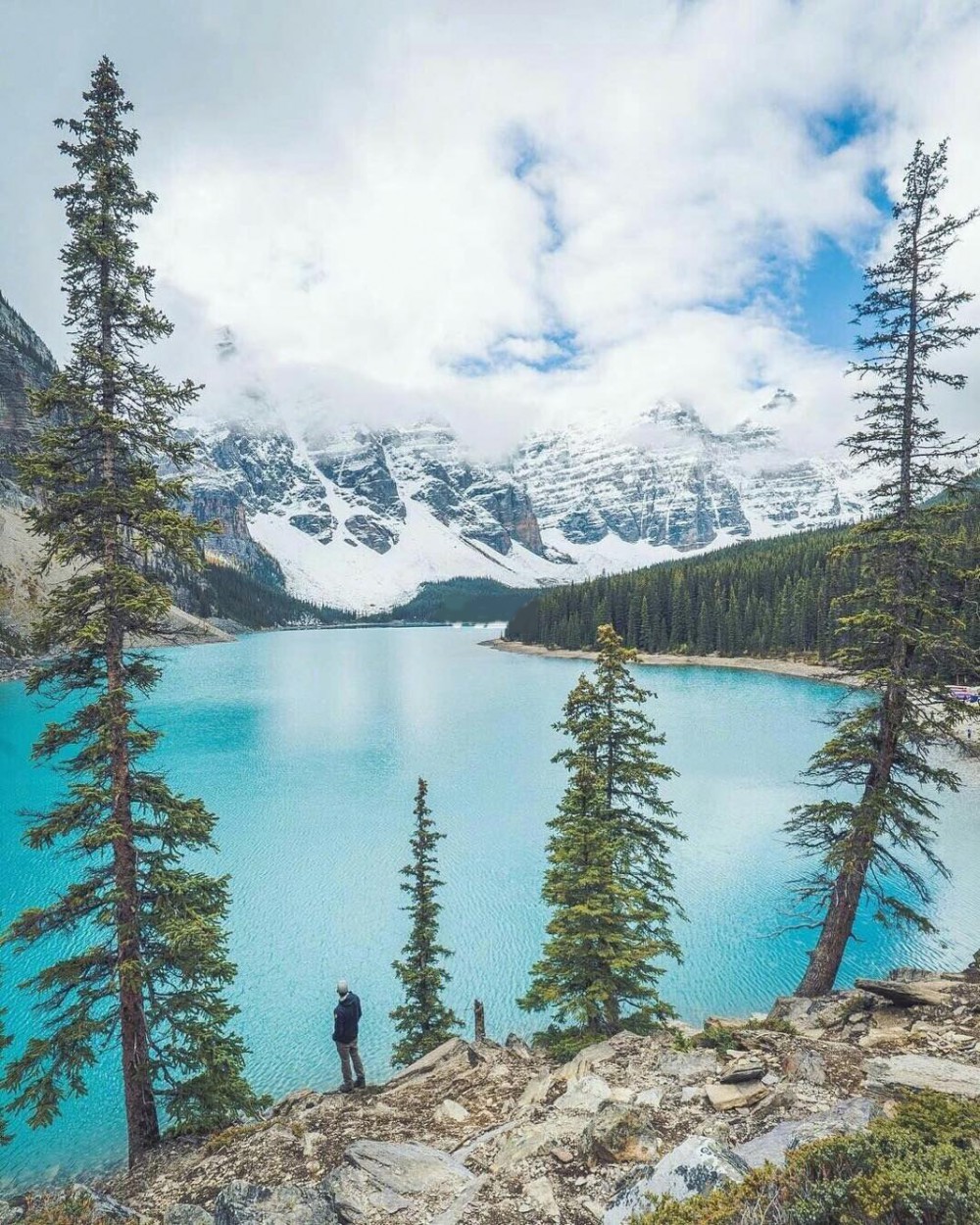 44122227_295103451216245_1547185071289532416_n