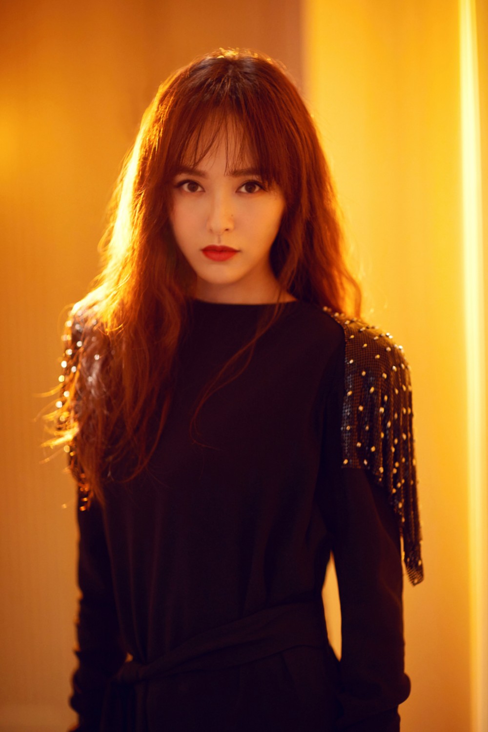 8197b933ly1fuaf6tf76ij22kw3vc7wn