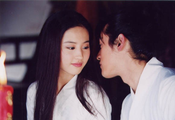 U151P115T41D40995F757DT20050130031735