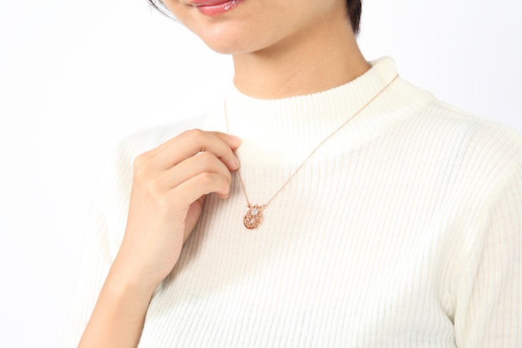 necklace_headlinevis