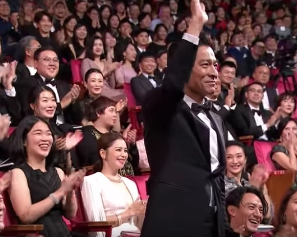 Screen Shot 2018-11-19 at 12.04.02 PM