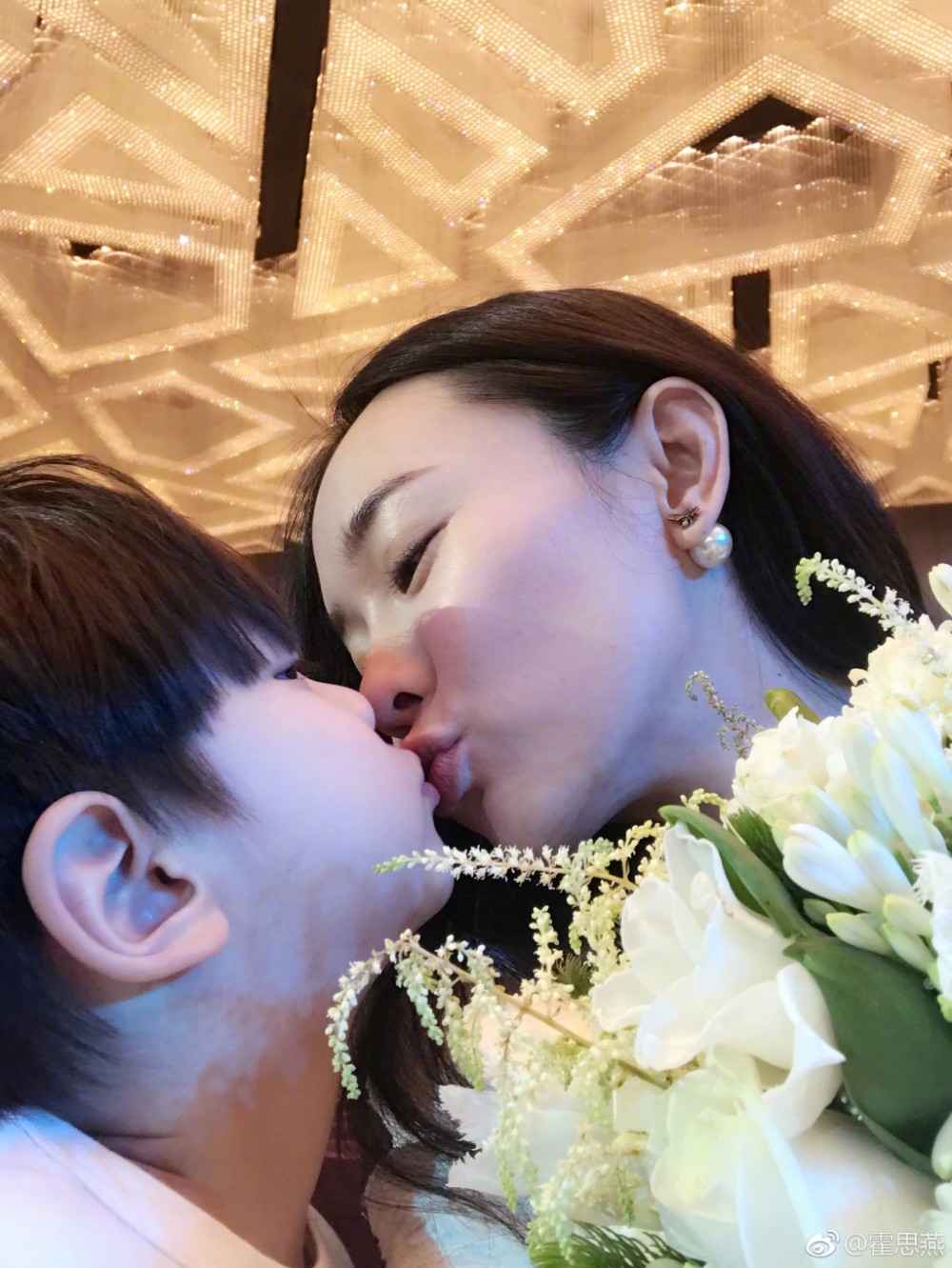 4923db2bly1fe17lpg0m5j21sg2dsb2f